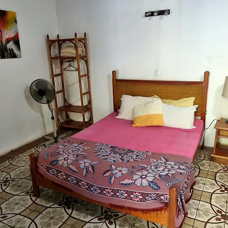 Casa Del Agua Bed and Breakfast Granada Δωμάτιο φωτογραφία