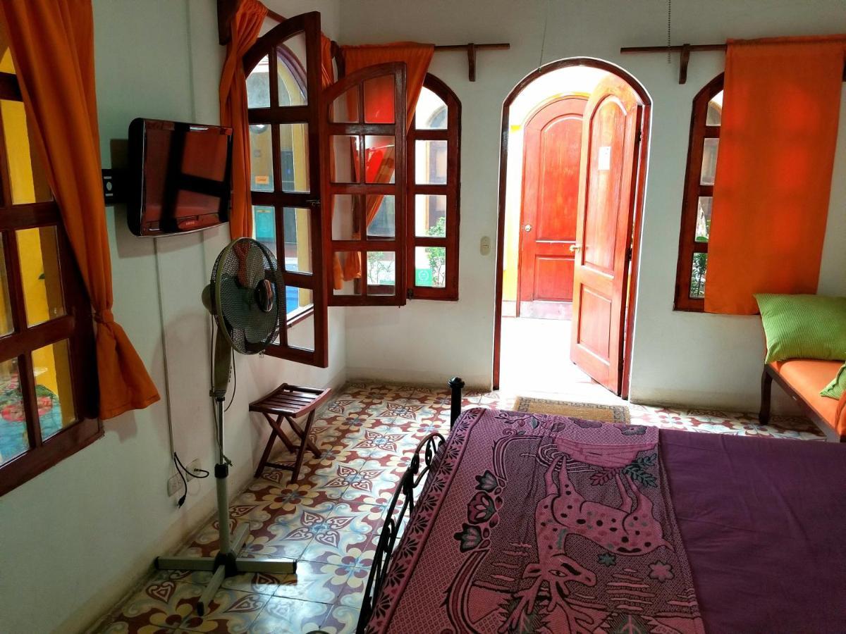 Casa Del Agua Bed and Breakfast Granada Δωμάτιο φωτογραφία
